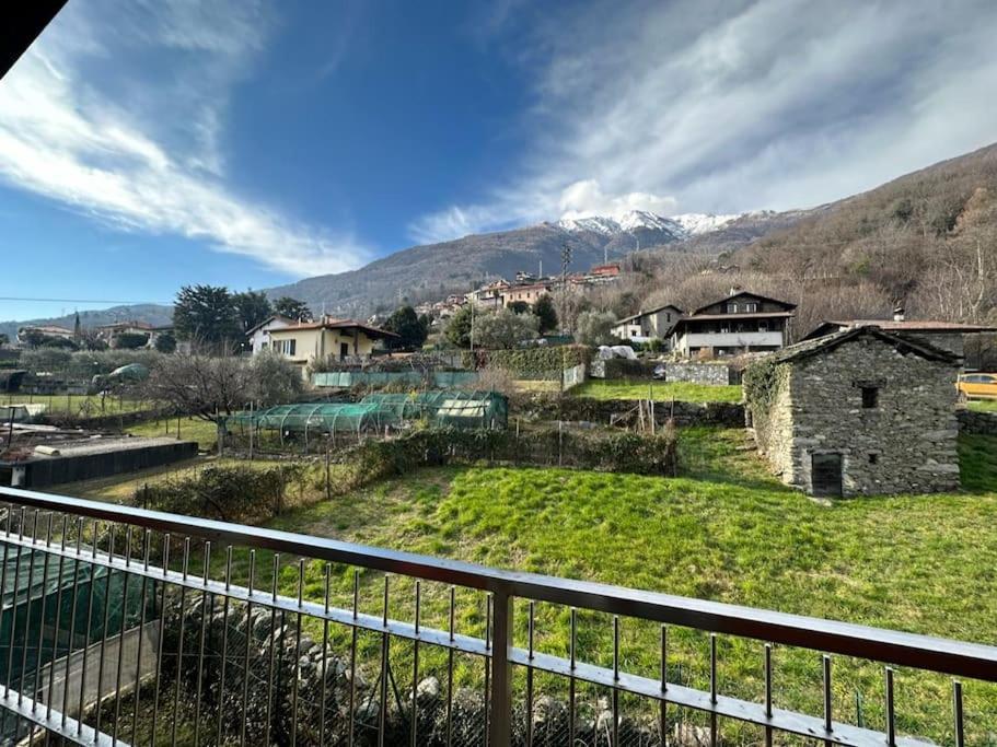 Casa Nella Vila Pianello Del Lario Exterior foto